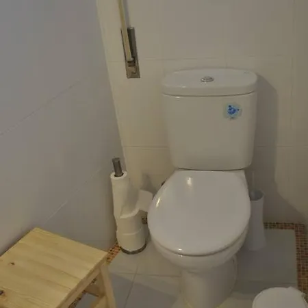 4-bedroom With Garden & Pool & Ac At The Da Rocha Вилла
